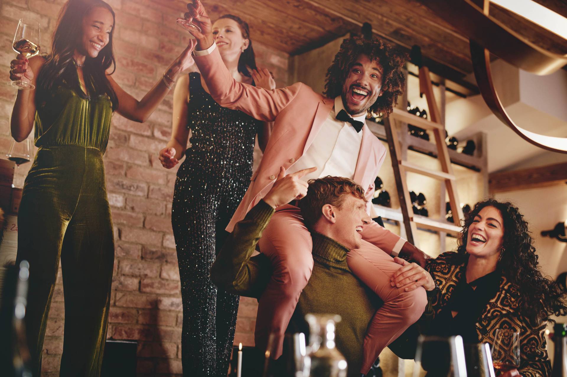 Winterurlaub und Party im legendären BURG Hotel Lech in Oberlech am Arlberg