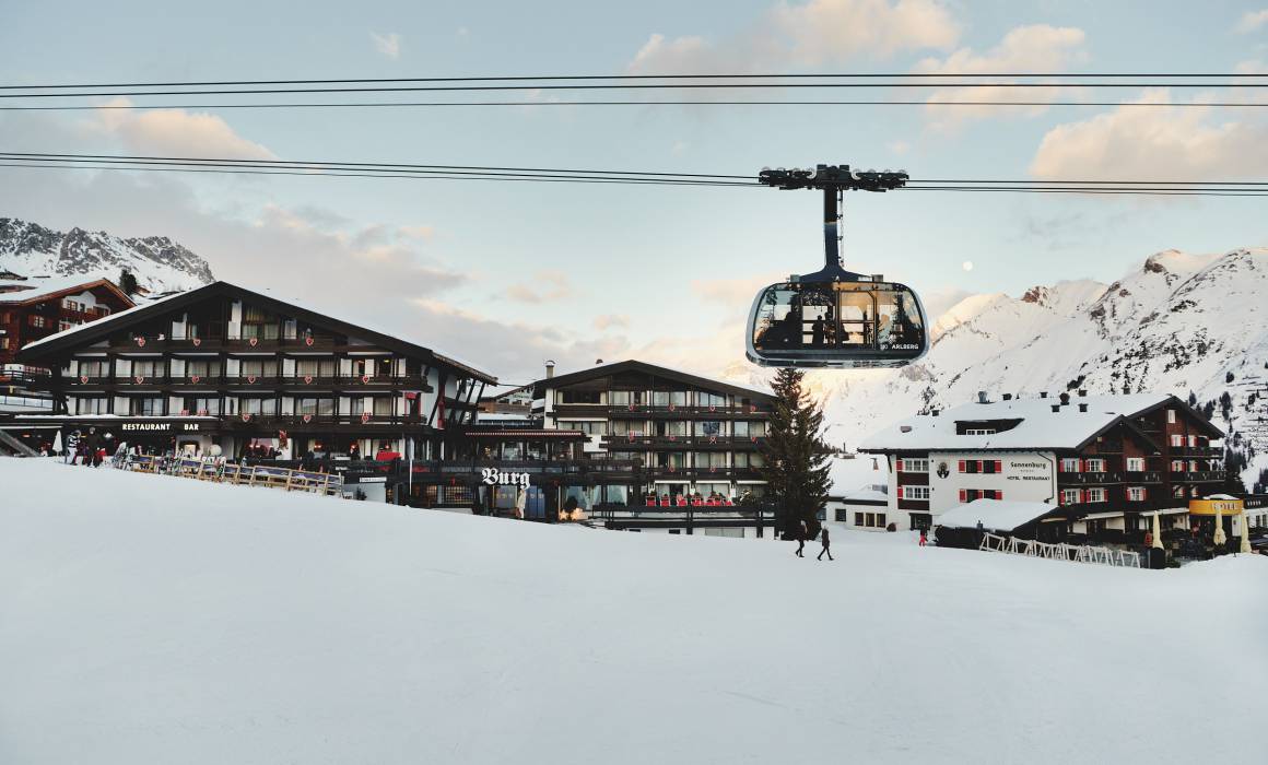 Burg Hotel Oberlech direkt am Skilift