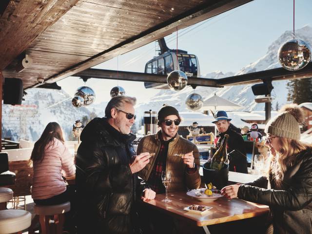 Eisbar-Party Burg Hotel Oberlech