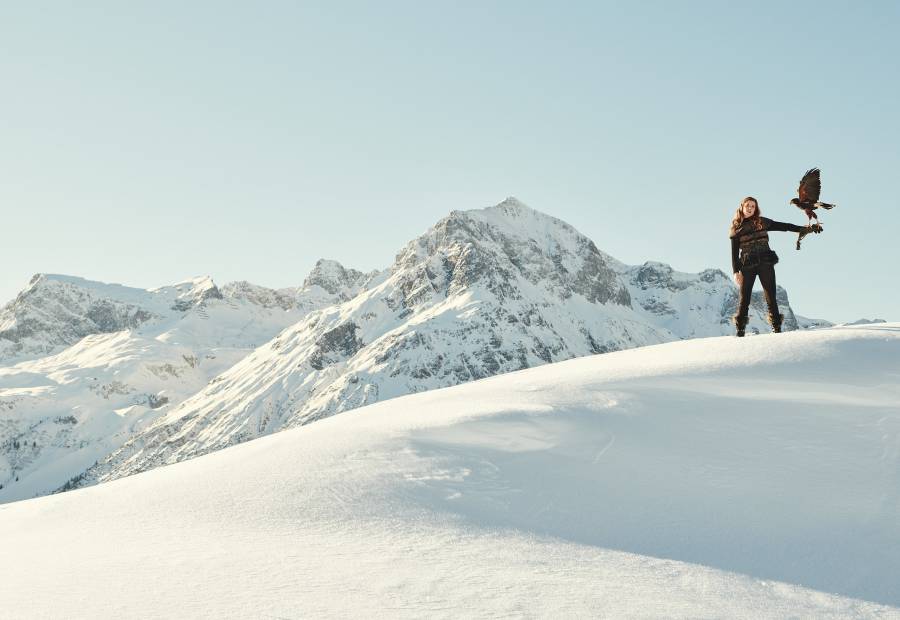 Frau Schnee Adler Berge