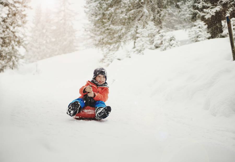 Off to the snow! - Burghotel Oberlech